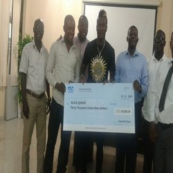 Gyan presents $30,000 cash prize to Black Queens