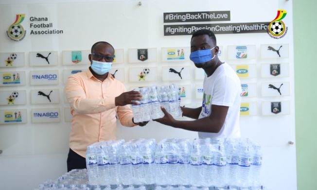 Akoa Beverages donates to GFA
