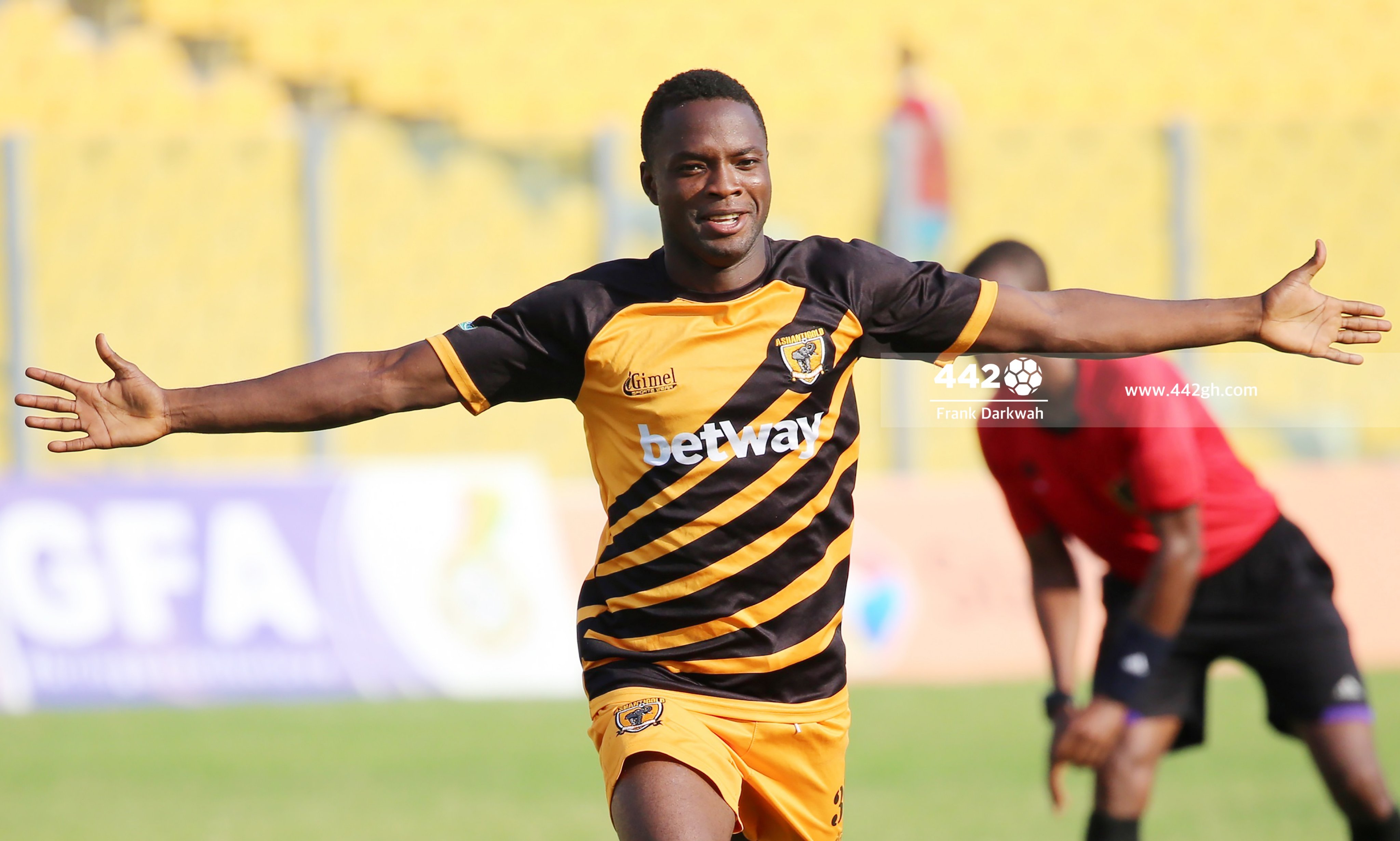 Quintessential AshantiGold beat Great Olympics to go top