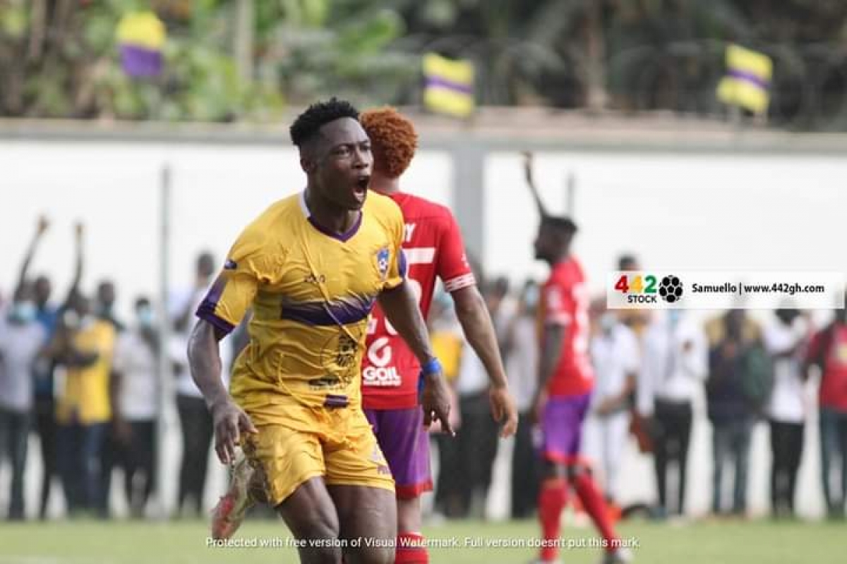 Blay and Enchil give Medeama SC win against Bechem United