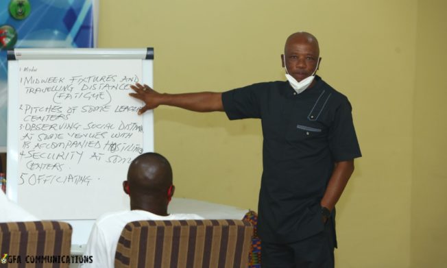 Professor Mintah leads four-days coach instructors’ seminar at Prampram