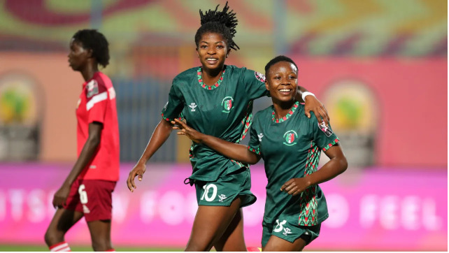 President Simeon-Okraku congratulates Hasaacas Ladies trio on Player of the Year nomination