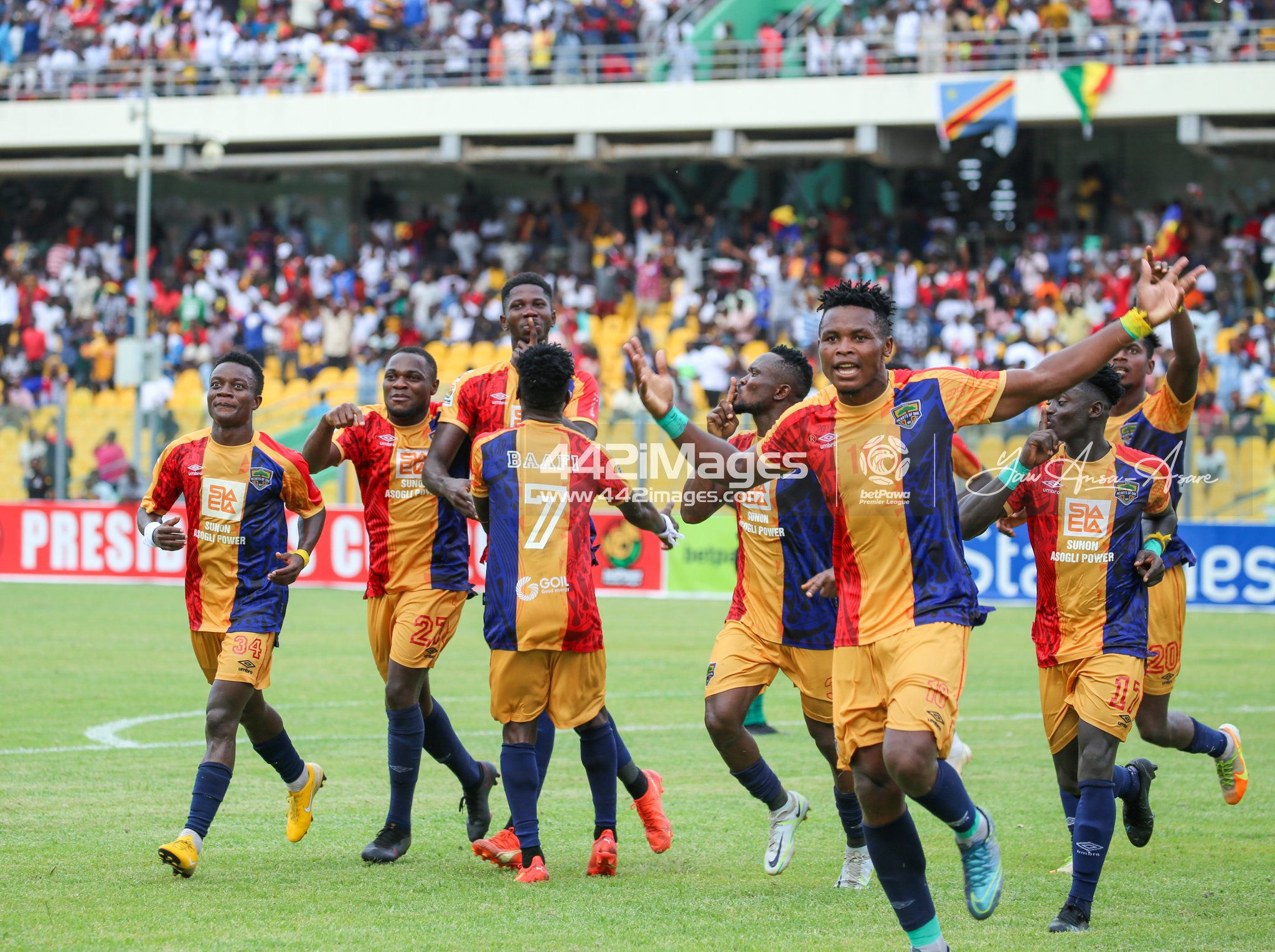 Gold Stars clash with Hearts of Oak at DUN’s Park Saturday