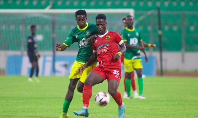 Asante Kotoko come from behind to beat leaders Aduana FC