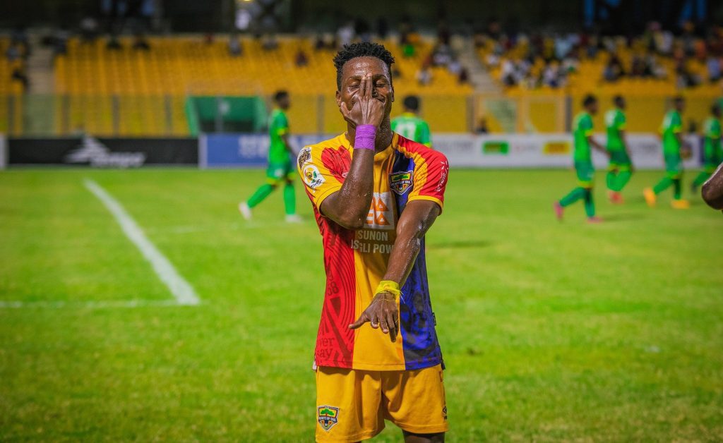 Hearts of Oak score in either half to beat Nsoatreman FC