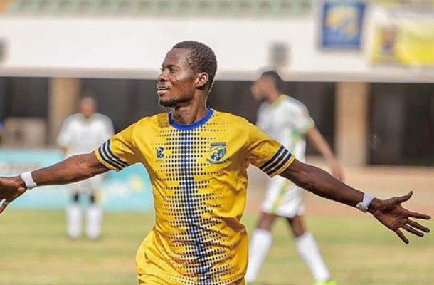 Sampson Eduku scores brace as Tamale City annihilate Hearts of Oak to move out of danger - Vimarsana News