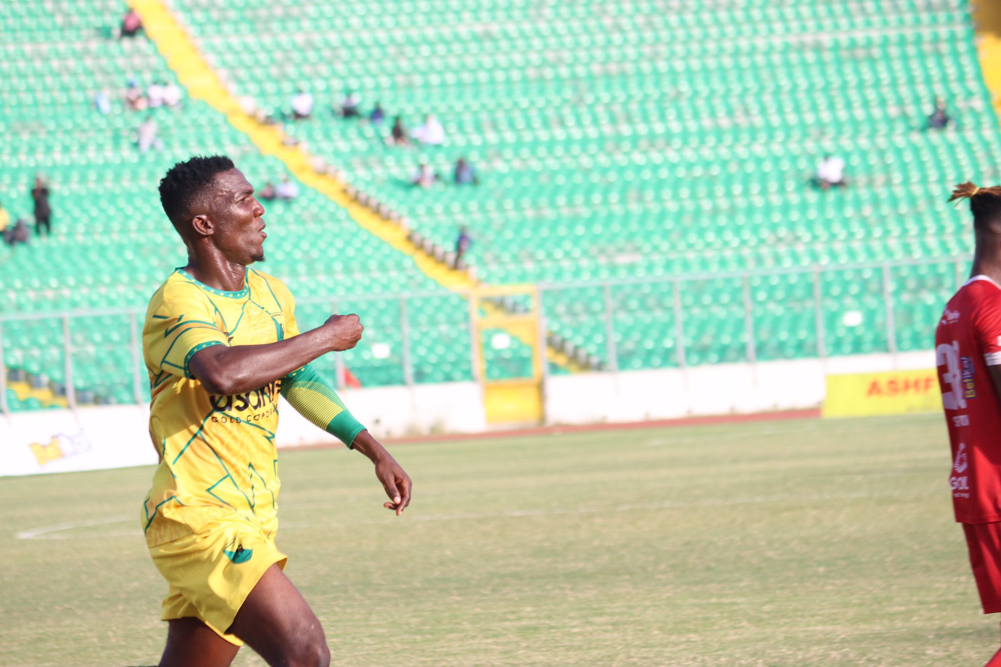 Abednego Tetteh scores late to deny Asante Kotoko