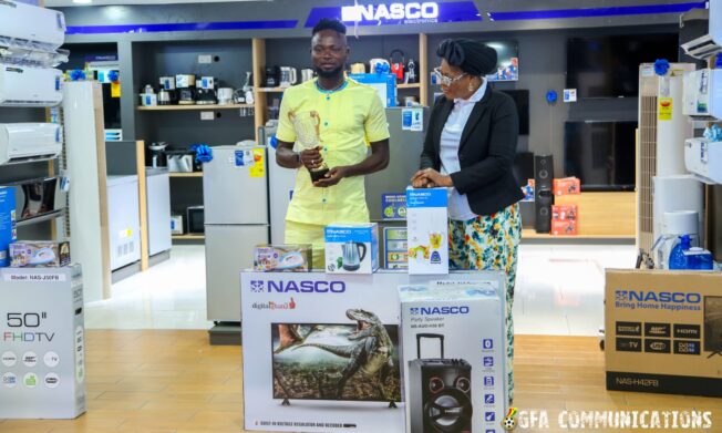 NASCO presents products to outstanding players and coaches in men and women Premier League