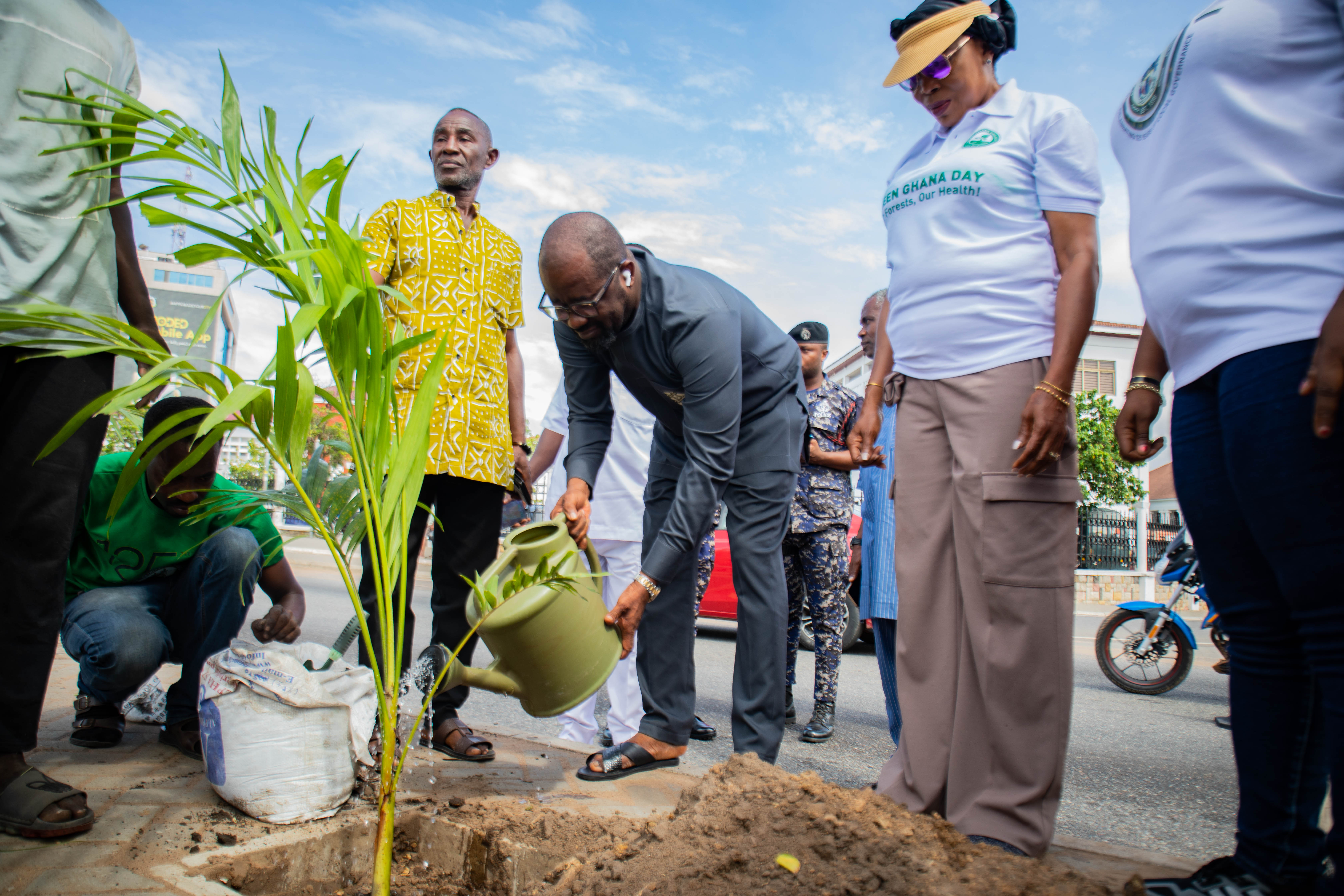 2024 Green Ghana Day: President Simeon-Okraku joins Mayor of Accra to plant trees