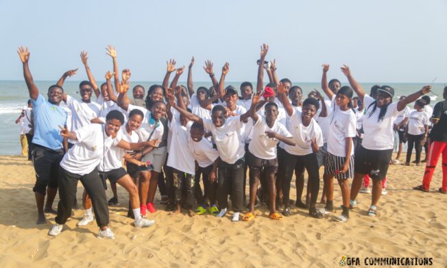 FIFA TDS: Elite U15 Girls go sightseeing at beach on second rest day