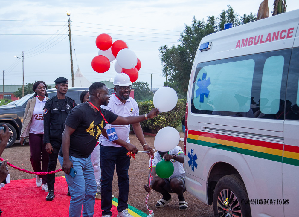 GFA outdoors new ambulance for Ghanaman Soccer Centre of Excellence in Prampram