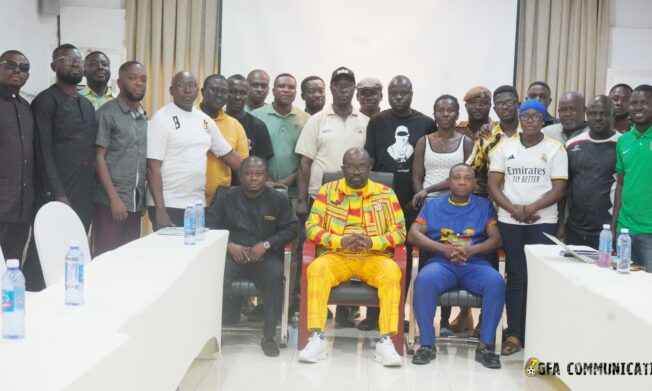 President Edwin Simeon-Okraku meets Brong Ahafo Clubs to discuss football  growth