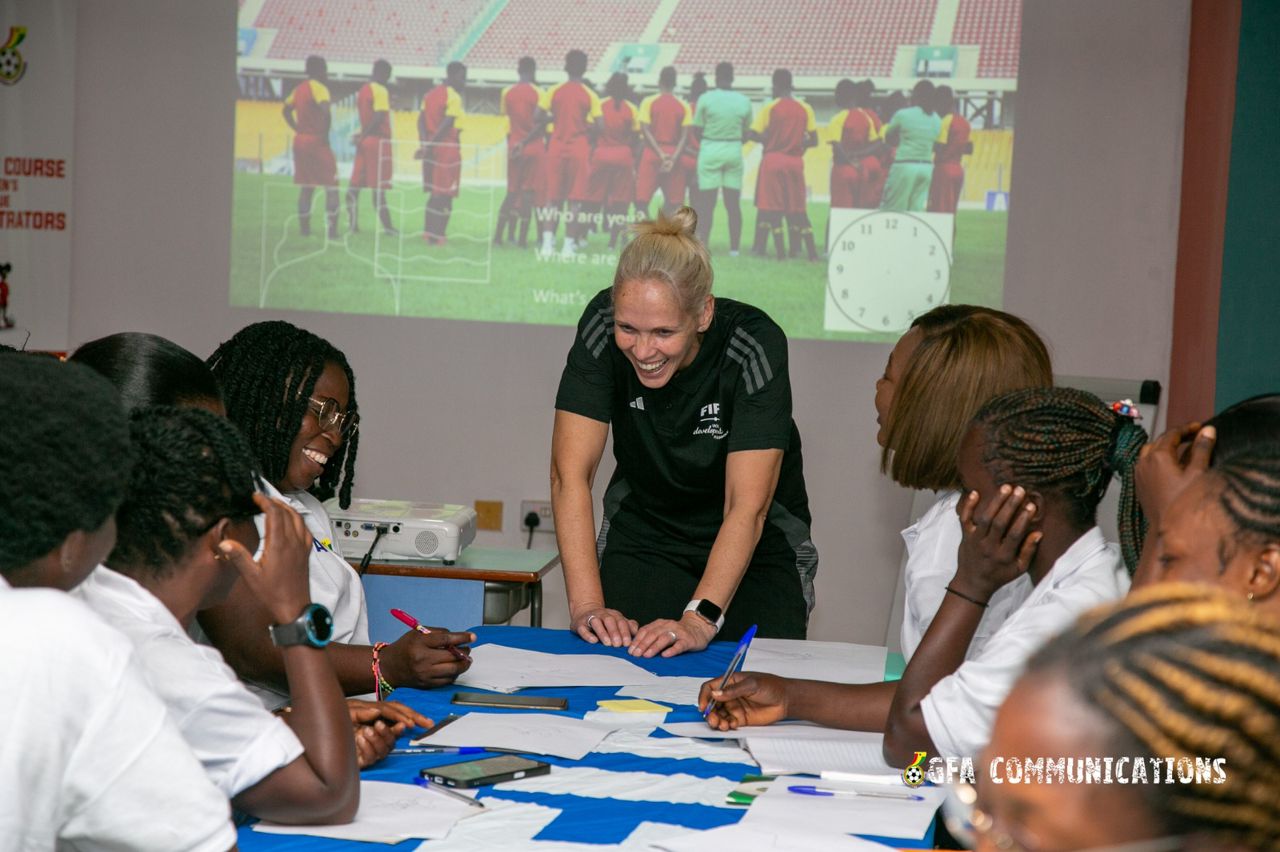 WOMEN’S FOOTBALL STRATEGY: Images from the first interactive session of Women’s DOL Club Administrators Course