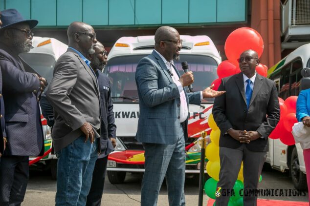 https://www.ghanafa.org/president-simeon-okraku-reveals-plan-to-expand-bus-acquisition-strategy-after-delivering-buses-to-9-dol-clubs