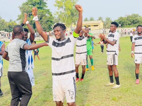 https://www.ghanafa.org/zone-two-leaders-swedru-all-blacks-back-to-winning-ways-rospak-humble-king-faisal