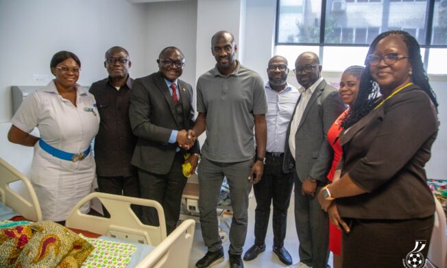 Otto Addo's Black Stars crew drops by Greater Accra Regional Hospital with donation
