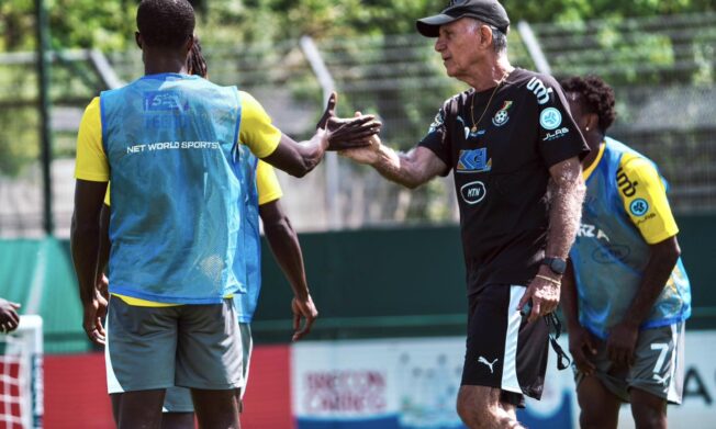 No friendlies when we wear the shirt - Carlos Queiroz