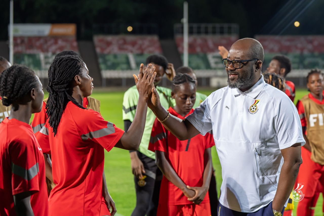 President Edwin Simeon-Okraku visits Black Princesses in Poland, backs team to make history